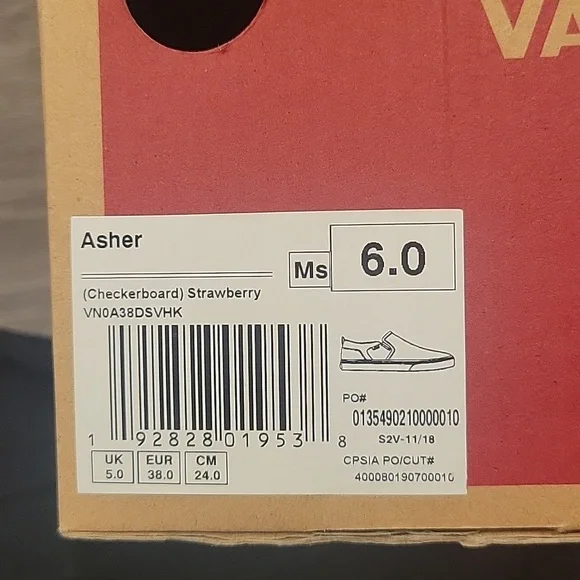 Vans - Picture 9 of 9